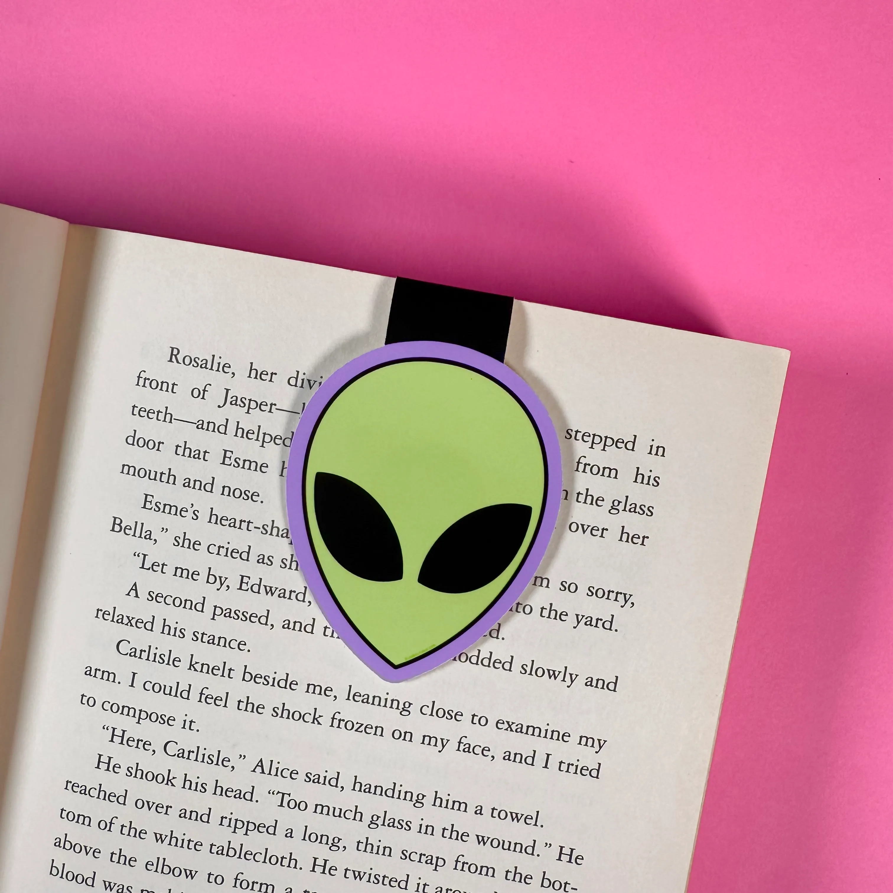 Alien Head Magnetic Bookmark - Nostalgic Bookmark