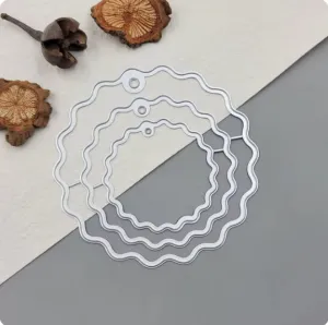 Printable Heaven Small Cutting Die -  Nesting Circular Wavy Edge Tags (3pcs) (T029)