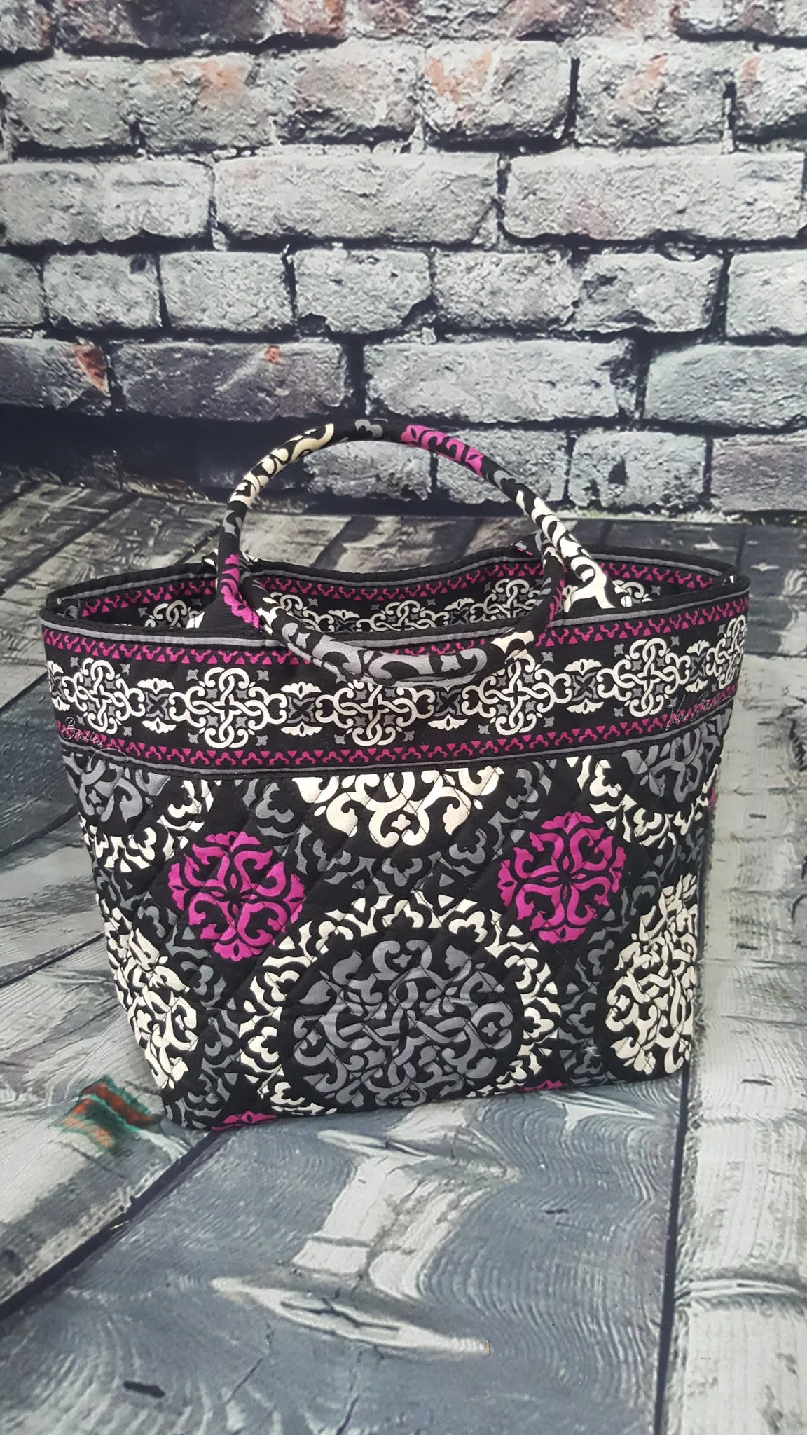 Vera Bradley Tote
