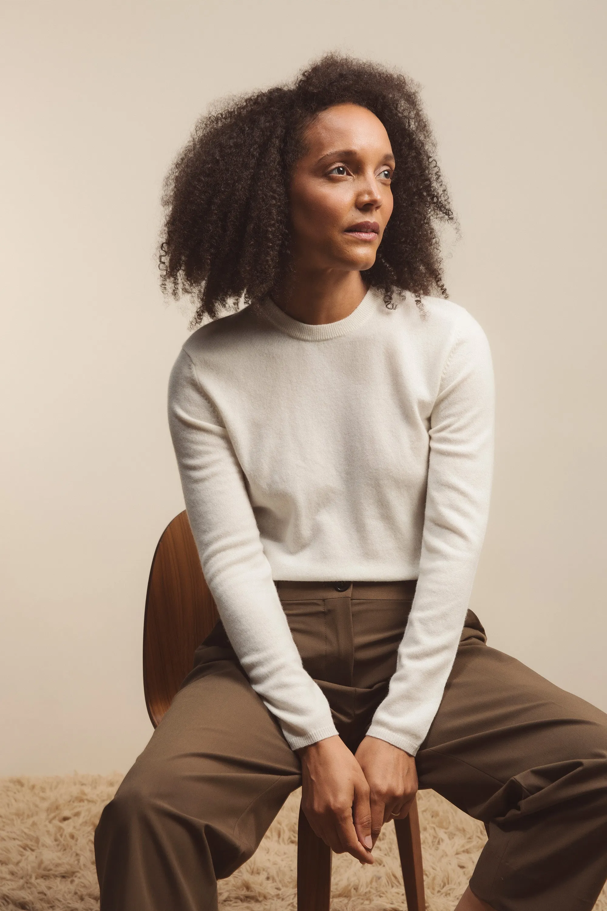 Women's Cashmere Crew Neck Jumper - Soft Cream